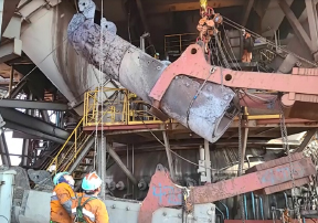 선회 Chute 교환 작업 사진